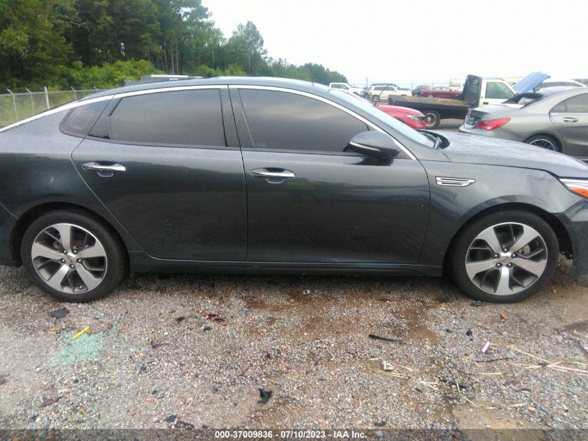 2020 KIA OPTIMA S - 5XXGT4L30LG418421