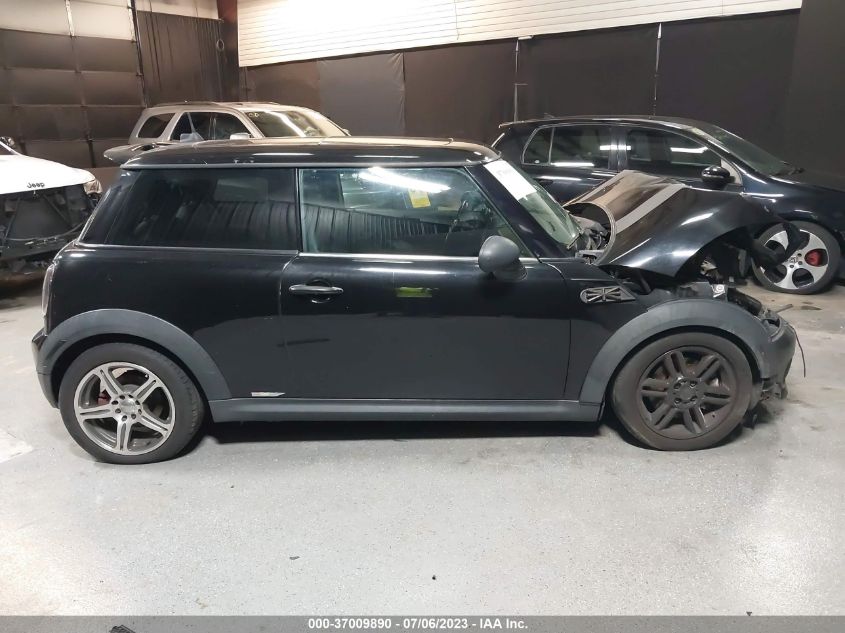 2013 MINI COOPER HARDTOP S - WMWSV3C56DT391952