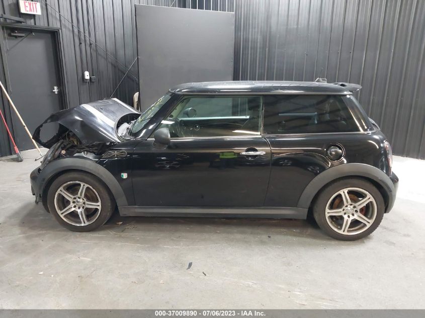 2013 MINI COOPER HARDTOP S - WMWSV3C56DT391952