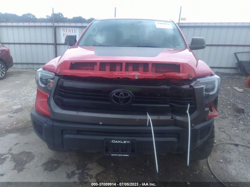 2014 TOYOTA TUNDRA 4WD TRUCK SR/SR5 - 5TFUM5F15EX058882