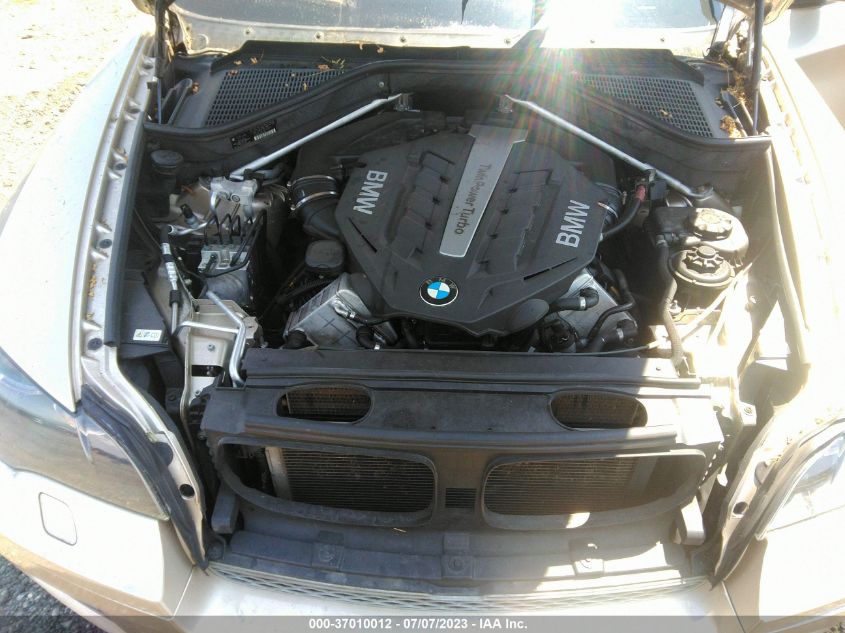 2013 BMW X6 XDRIVE50I - 5UXFG8C54DL591500