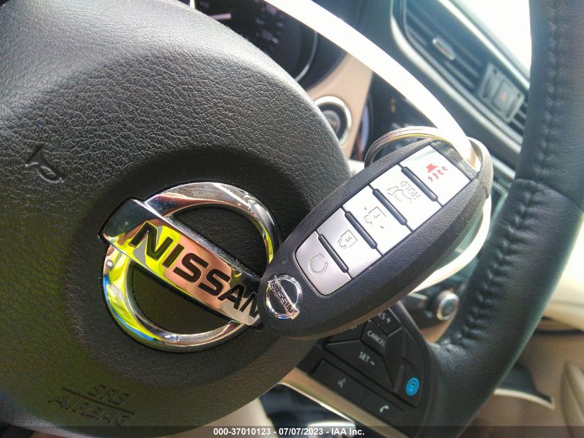 2019 NISSAN ROGUE S/SL/SV - 5N1AT2MV6KC706951