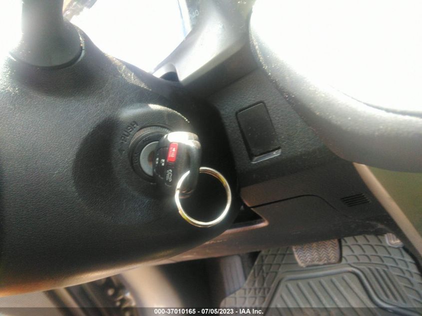 2016 TOYOTA RAV4 XLE - 2T3RFREVXGW419638