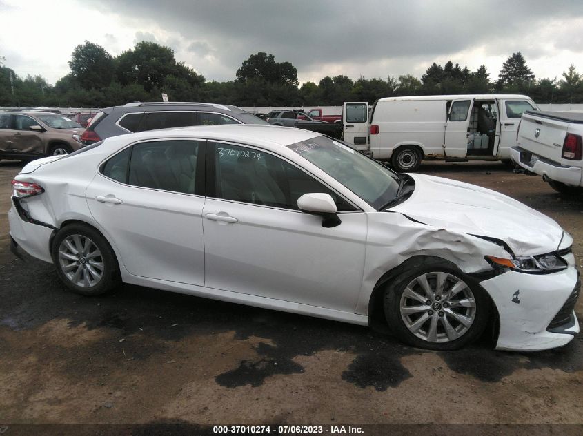 2018 TOYOTA CAMRY LE/SE/XLE/L - 4T1B11HK1JU552954