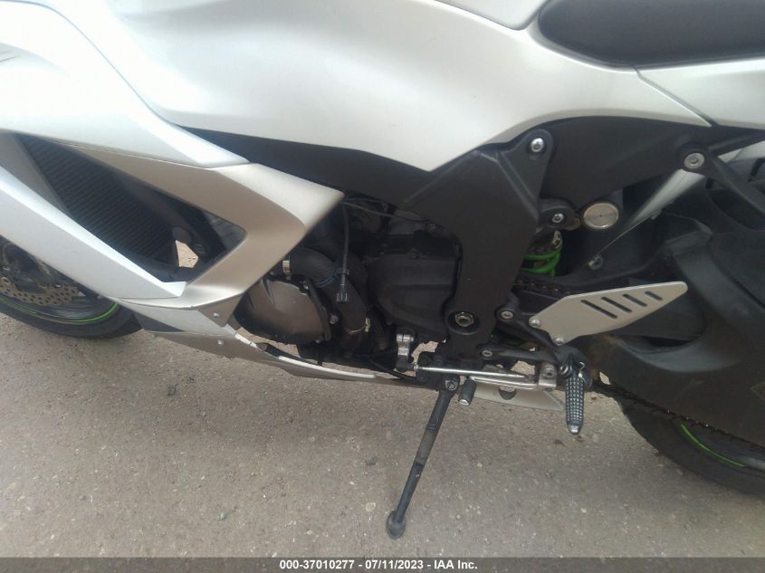 2017 KAWASAKI ZX636 E JKBZXJE19HA025100