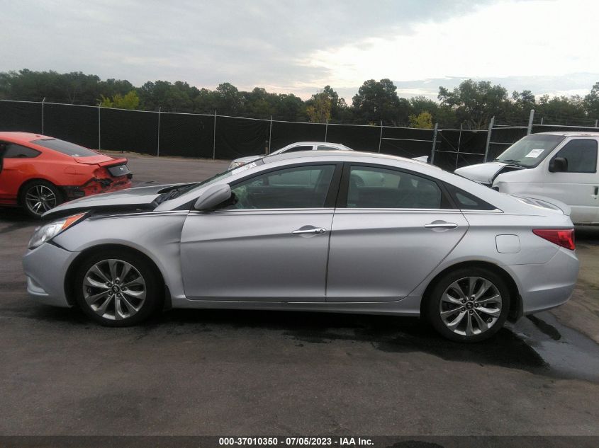 2013 HYUNDAI SONATA SE - 5NPEC4AC4DH621618