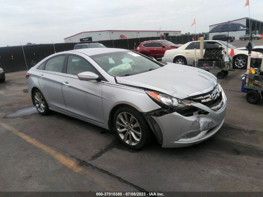 2013 HYUNDAI SONATA SE - 5NPEC4AC4DH621618