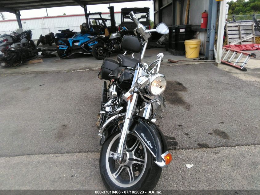 2008 HARLEY-DAVIDSON FLSTC - 1HD1BW5168Y053820