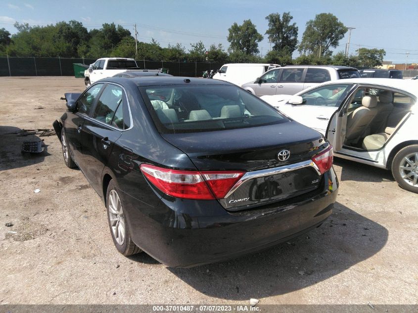2015 TOYOTA CAMRY XLE/SE/LE/XSE - 4T1BF1FK2FU950279