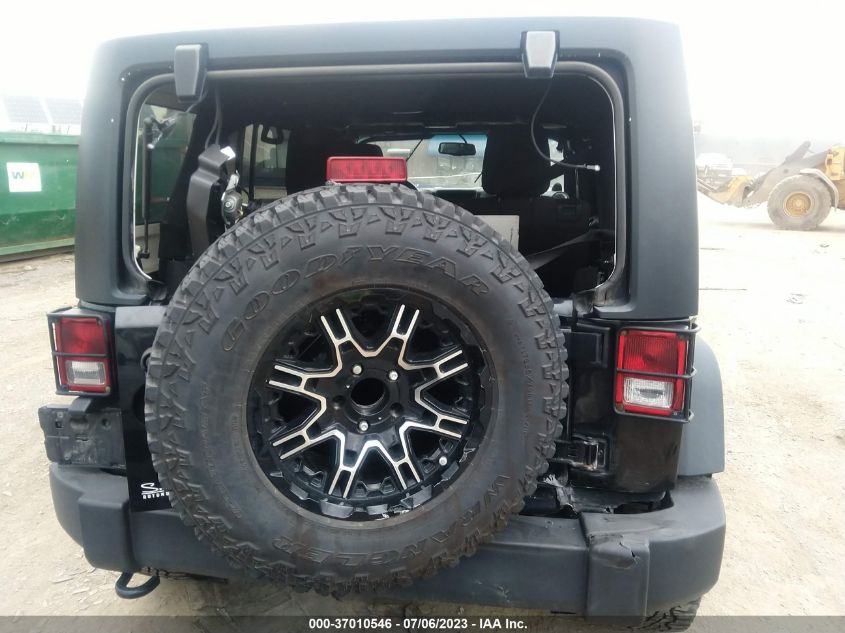 2014 JEEP WRANGLER UNLIMITED SPORT - 1C4BJWDG2EL171032