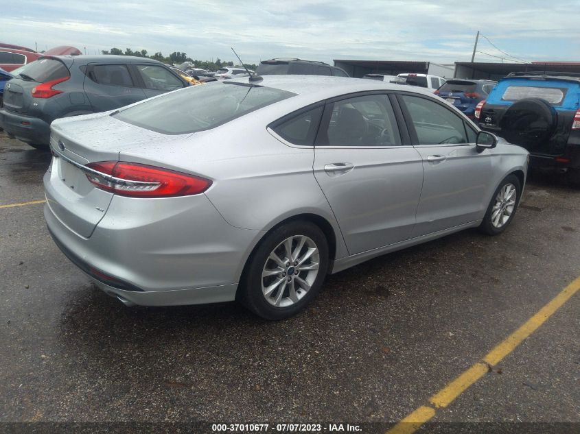 2017 FORD FUSION SE - 3FA6P0H71HR113349