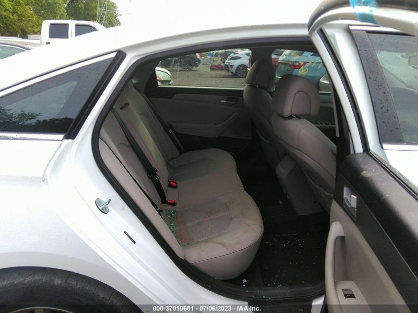 2016 HYUNDAI SONATA SE - 5NPE24AF4GH299855