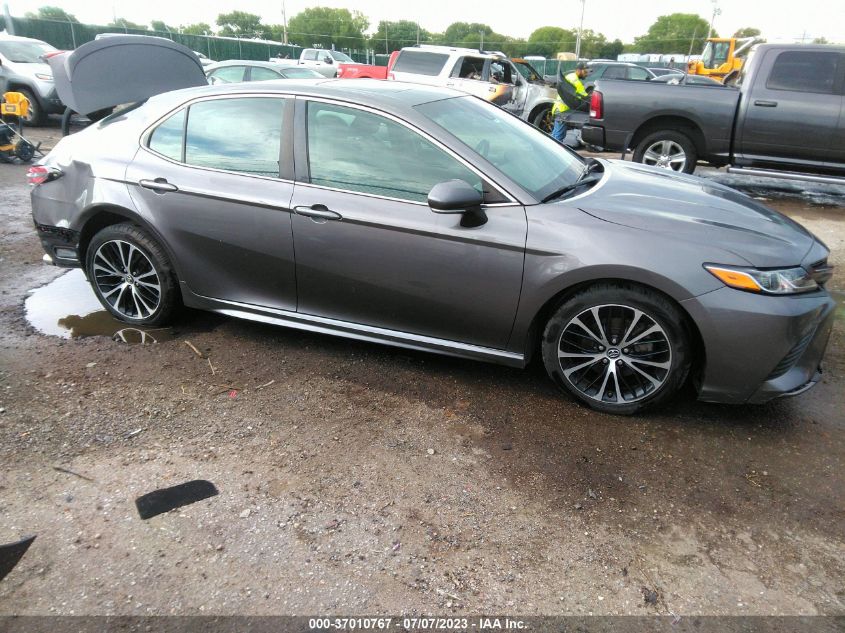 2018 TOYOTA CAMRY LE/SE/XLE/L - 4T1B11HK5JU550205