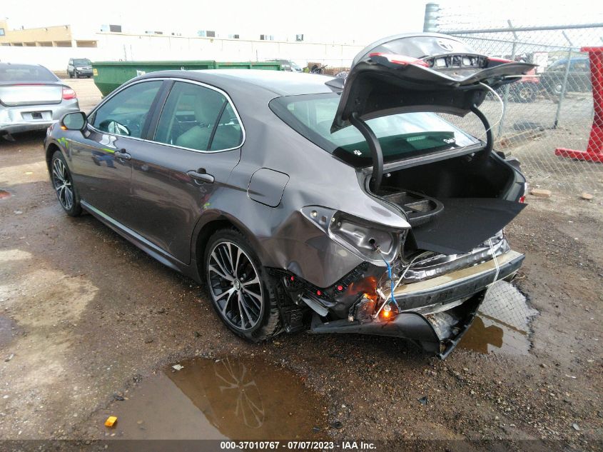 2018 TOYOTA CAMRY LE/SE/XLE/L - 4T1B11HK5JU550205