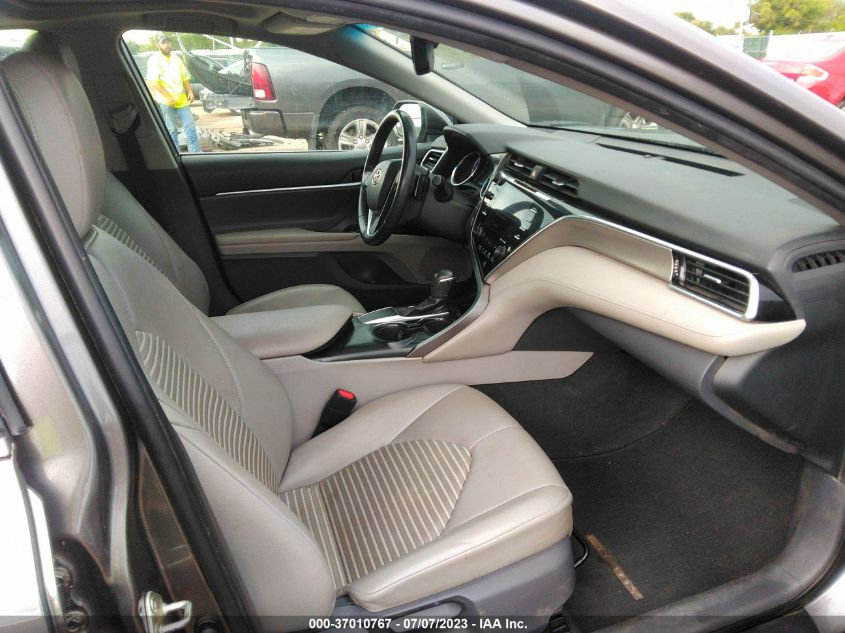 2018 TOYOTA CAMRY LE/SE/XLE/L - 4T1B11HK5JU550205