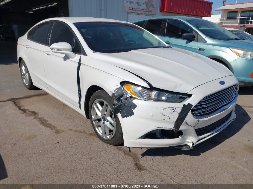 2015 FORD FUSION SE - 3FA6P0H72FR245582