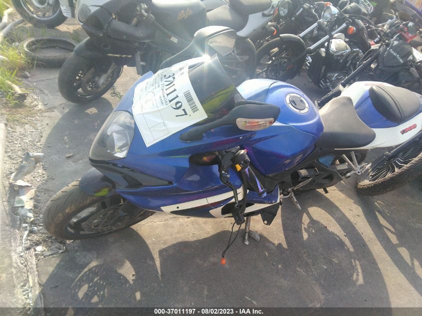 2007 SUZUKI GSX-R1000 - JS1GT77A872102118