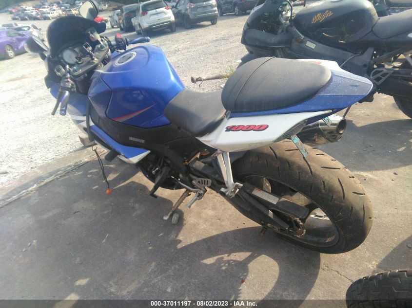 2007 SUZUKI GSX-R1000 - JS1GT77A872102118