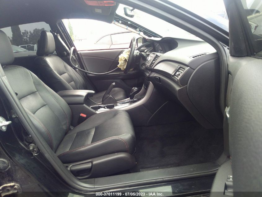 2017 HONDA ACCORD SEDAN SPORT SE - 1HGCR2F11HA298533