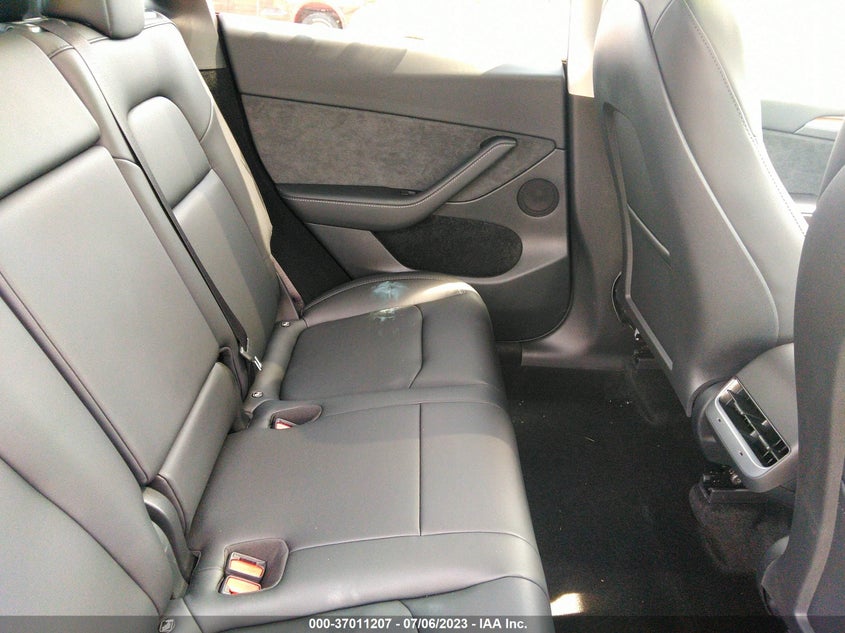 VIN 7SAYGDEE8PF805026 2023 TESLA MODEL Y