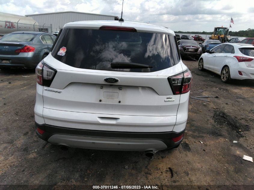 2017 FORD ESCAPE SE - 1FMCU0GD4HUB98379