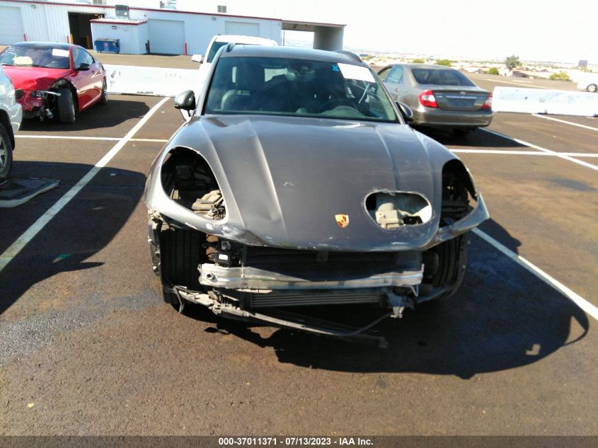 2018 PORSCHE MACAN - WP1AA2A5XJLB18028