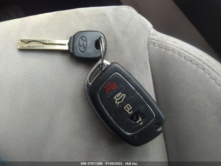 2016 HYUNDAI SONATA 2.4L SPORT - 5NPE34AF0GH283276