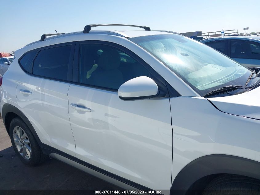 2017 HYUNDAI TUCSON SE - KM8J33A43HU281998
