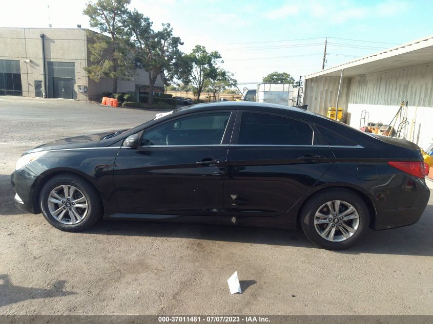 2014 HYUNDAI SONATA GLS - 5NPEB4AC5EH902069