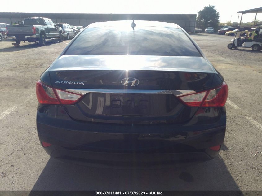 2014 HYUNDAI SONATA GLS - 5NPEB4AC5EH902069