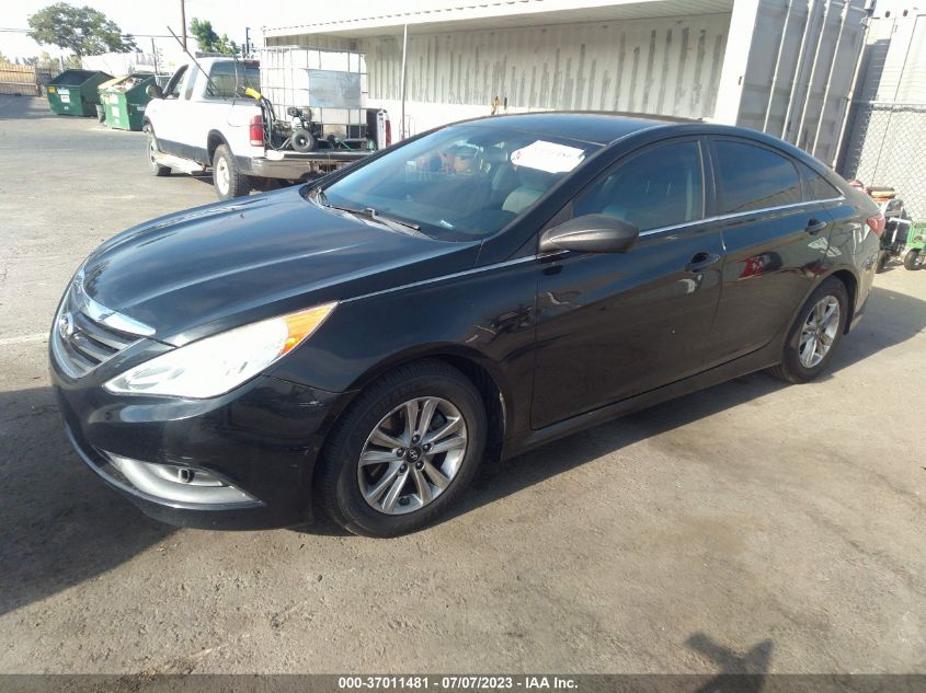 2014 HYUNDAI SONATA GLS - 5NPEB4AC5EH902069