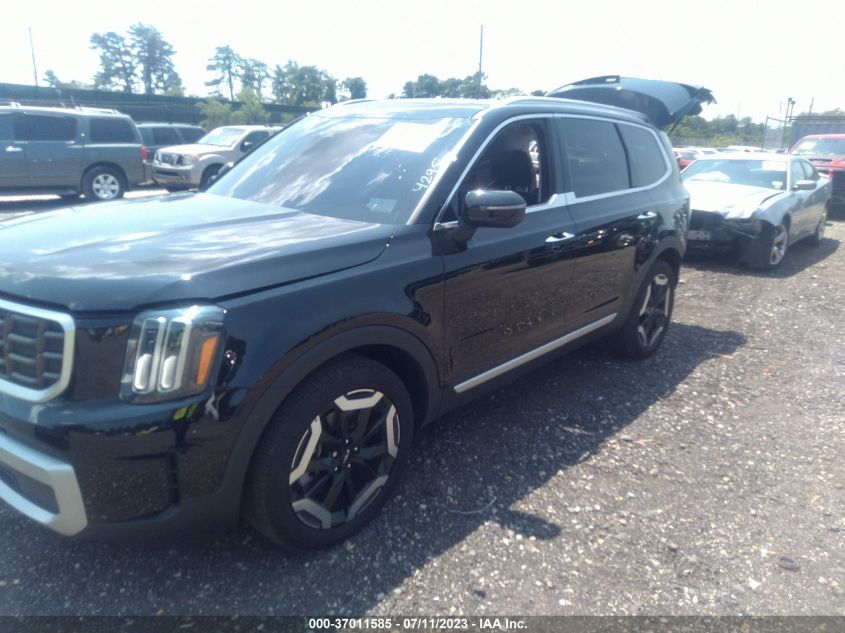 2023 KIA TELLURIDE S - 5XYP6DGC1PG333686