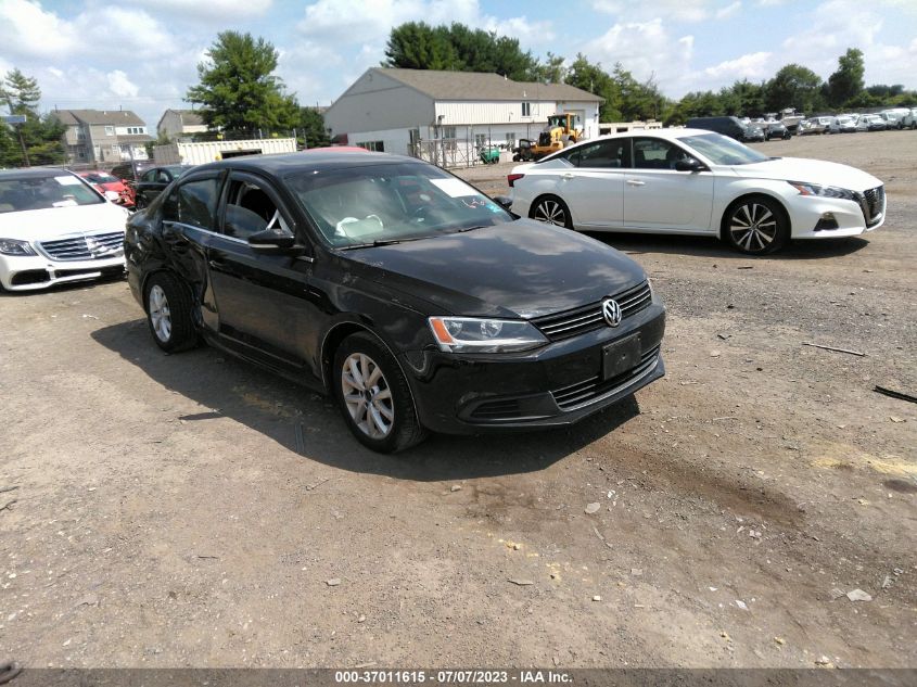 2013 VOLKSWAGEN JETTA SEDAN SE W/CONVENIENCE/SUNROOF - 3VWDP7AJ7DM430184