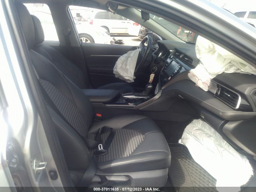 2020 TOYOTA CAMRY SE/SE NIGHT SHADE - 4T1G11AK8LU375113