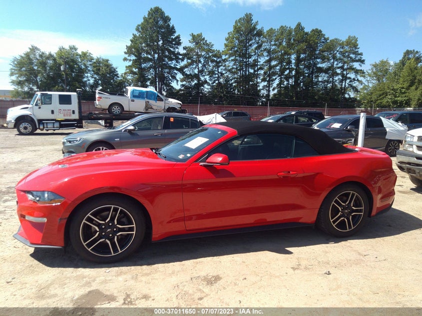 VIN 1FATP8UH7L5137425 2020 FORD MUSTANG ECOBOOST