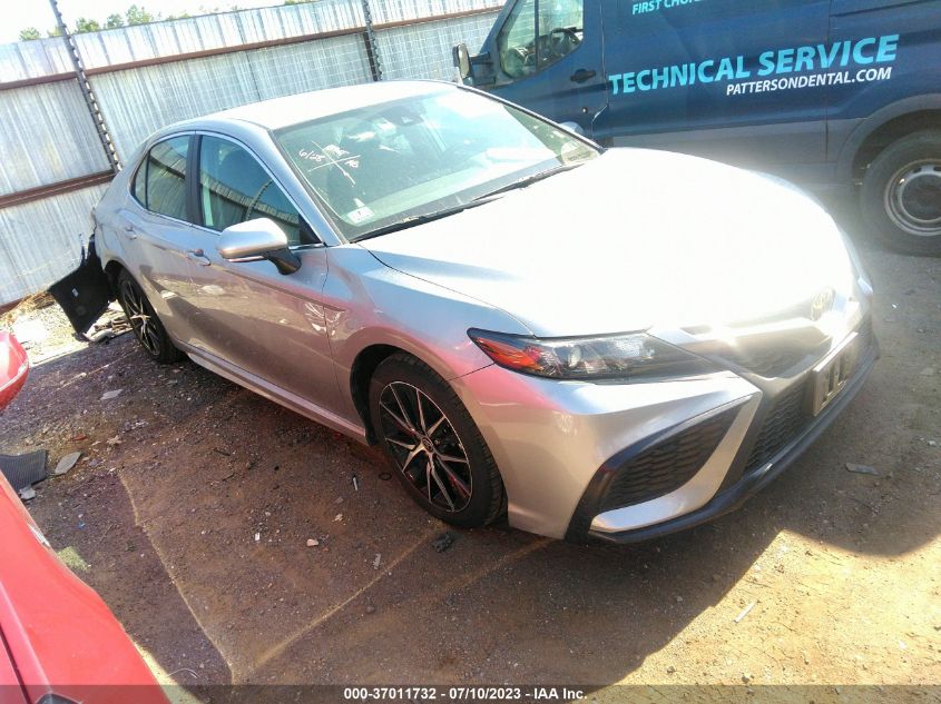 2022 TOYOTA CAMRY SE - 4T1G11AK2NU708019