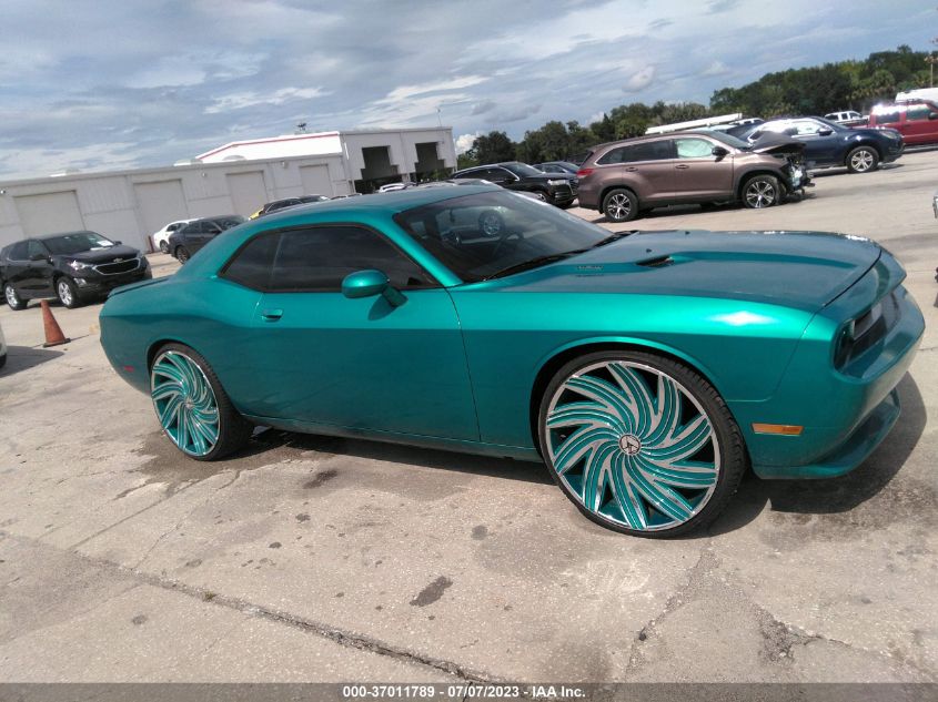 2013 DODGE CHALLENGER R/T CLASSIC - 2C3CDYBT1DH525016