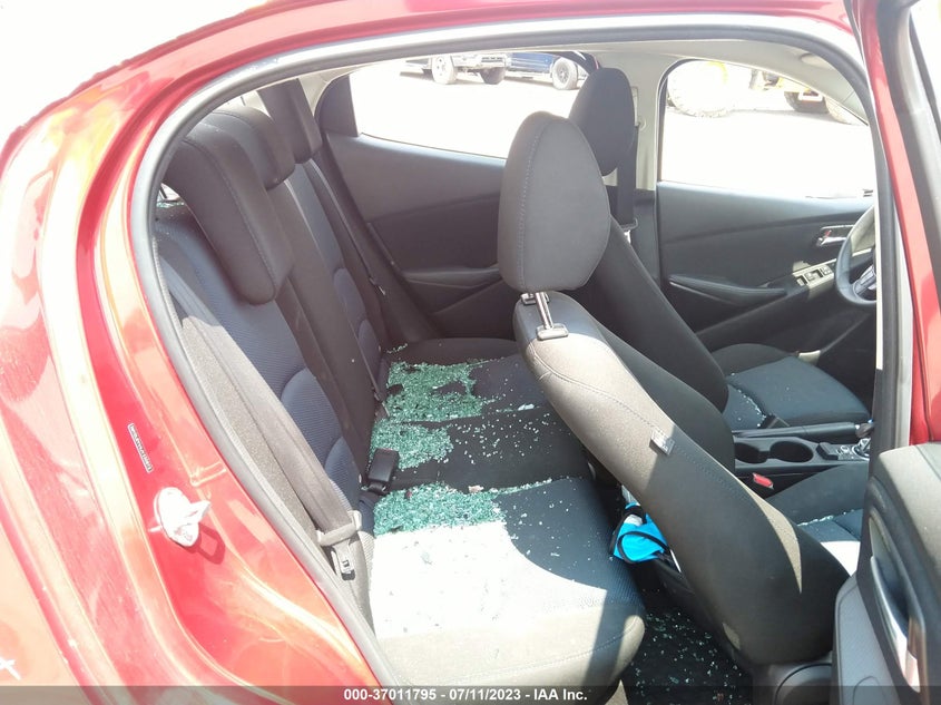 VIN 3MYDLBYVXJY330872 2018 TOYOTA YARIS IA