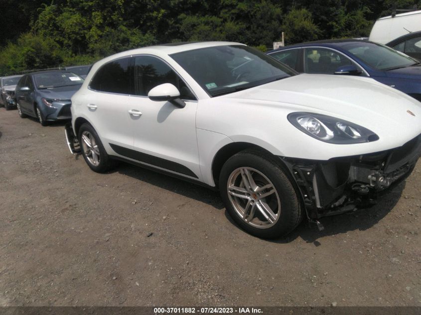 2017 PORSCHE MACAN S - WP1AB2A59HLB19789