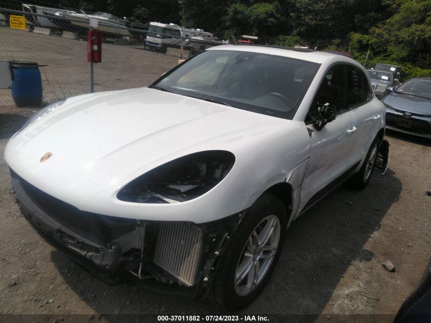 2017 PORSCHE MACAN S - WP1AB2A59HLB19789