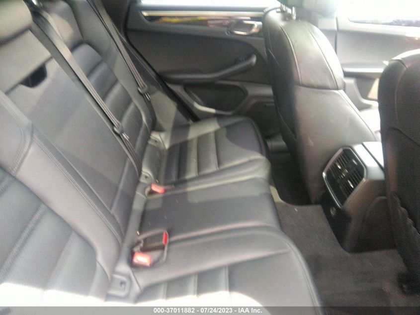 2017 PORSCHE MACAN S - WP1AB2A59HLB19789