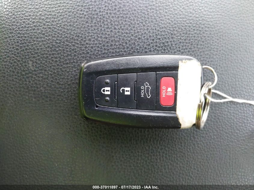 2020 TOYOTA RAV4 XLE - 2T3W1RFV1LW064580