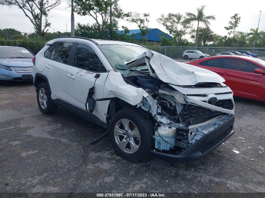 2020 TOYOTA RAV4 XLE - 2T3W1RFV1LW064580