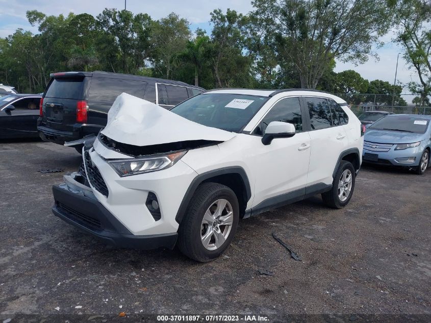2020 TOYOTA RAV4 XLE - 2T3W1RFV1LW064580