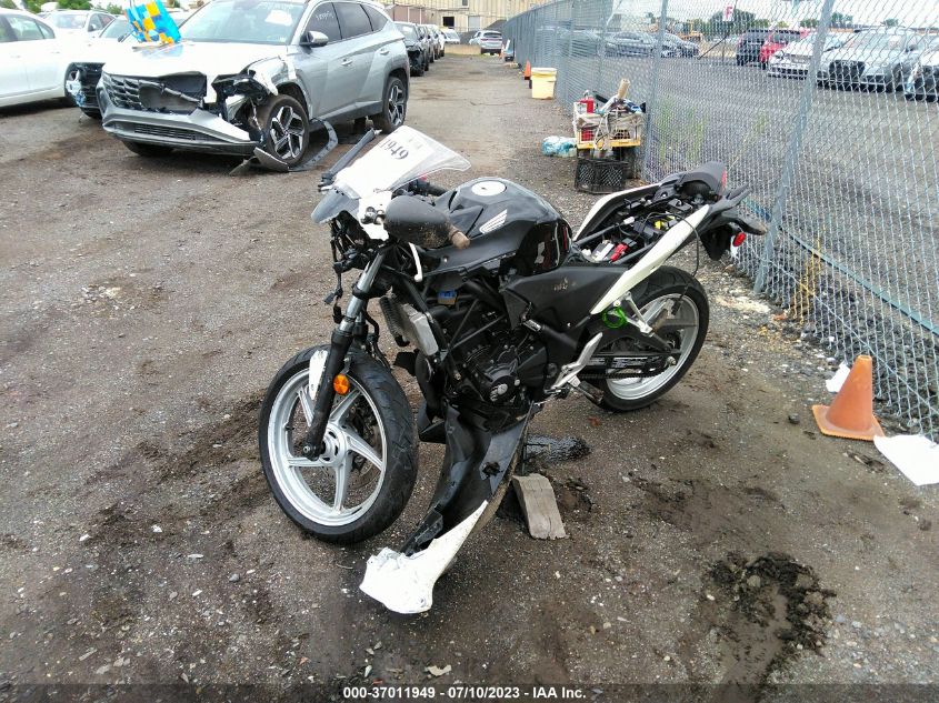 2012 HONDA CBR250 R MLHMC4106C5203042