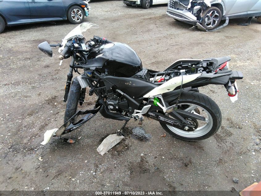 2012 HONDA CBR250 R MLHMC4106C5203042