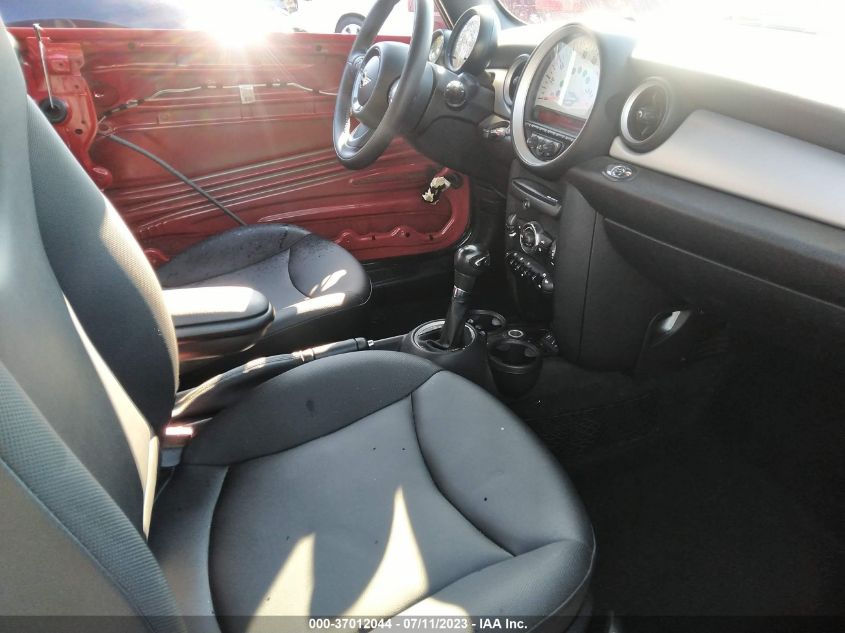 2013 MINI CONVERTIBLE COOPER WMWZN3C58DT568225