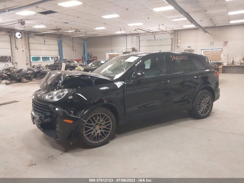 2017 PORSCHE CAYENNE - WP1AA2A24HKA82911