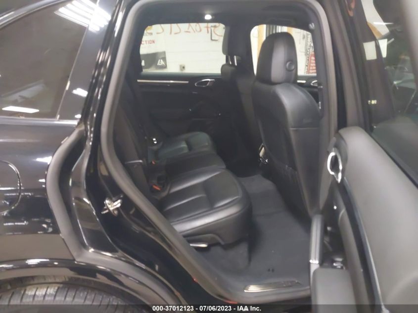 2017 PORSCHE CAYENNE - WP1AA2A24HKA82911