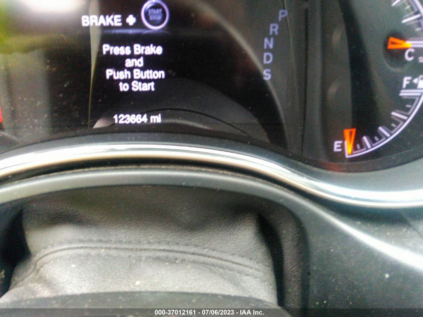 2015 JEEP GRAND CHEROKEE LIMITED - 1C4RJFBG0FC172165